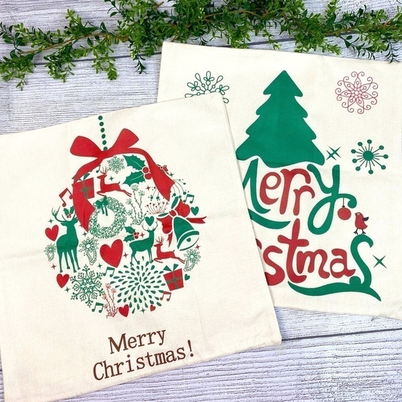 NEW Christmas Pillow Cover Set of Two - Picture 1 of 5